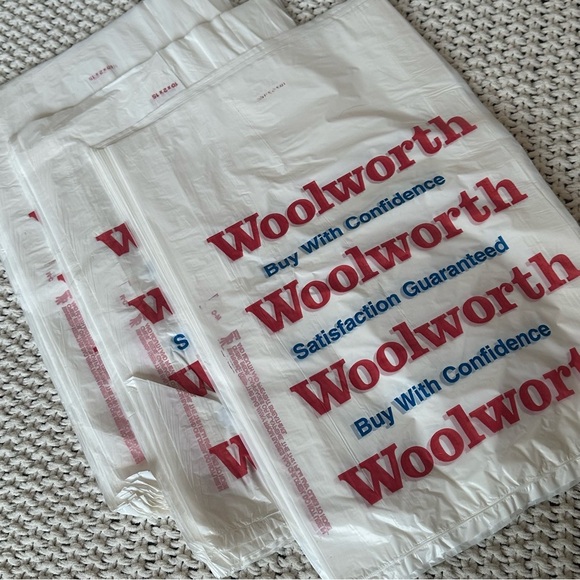 Vintage Unused Woolworth 10x2x15 White Plastic New Shopping Bags Lot 25 - Picture 4 of 7